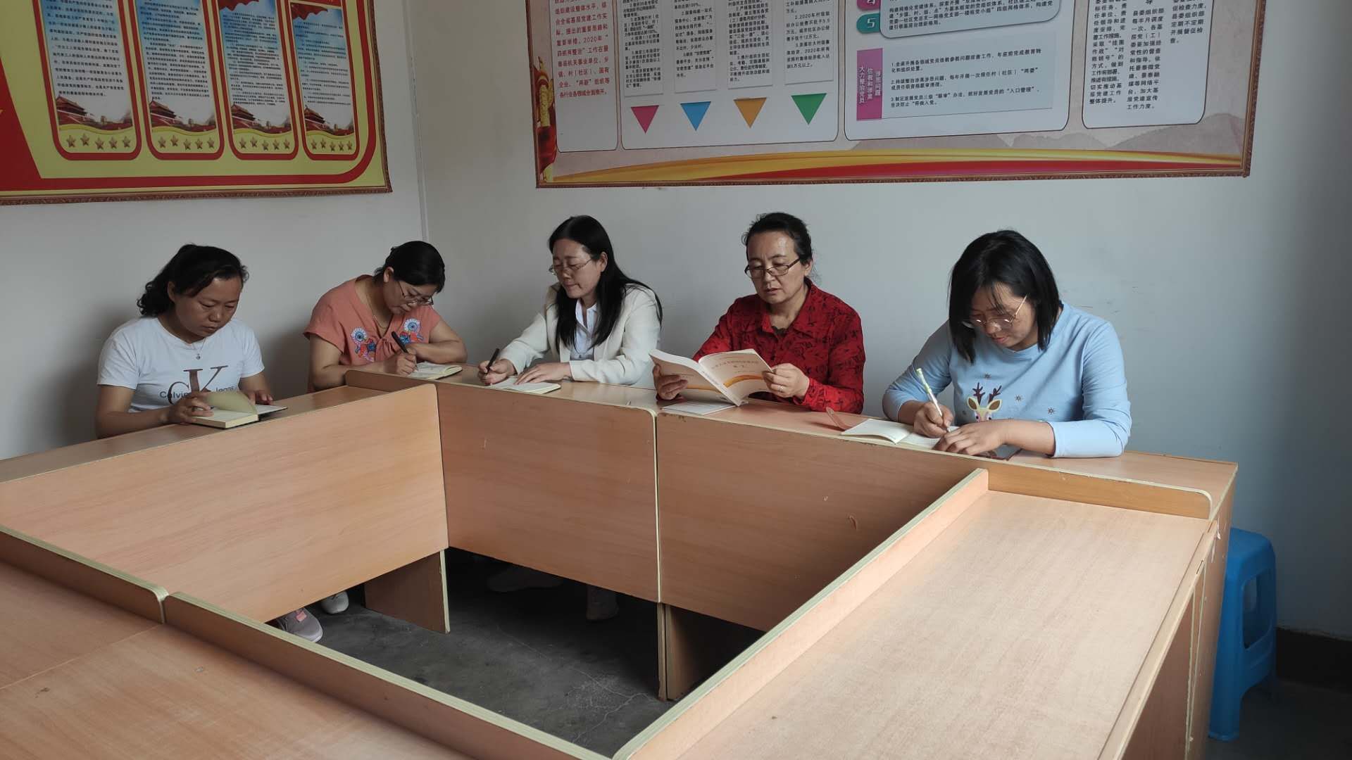 图1.jpg