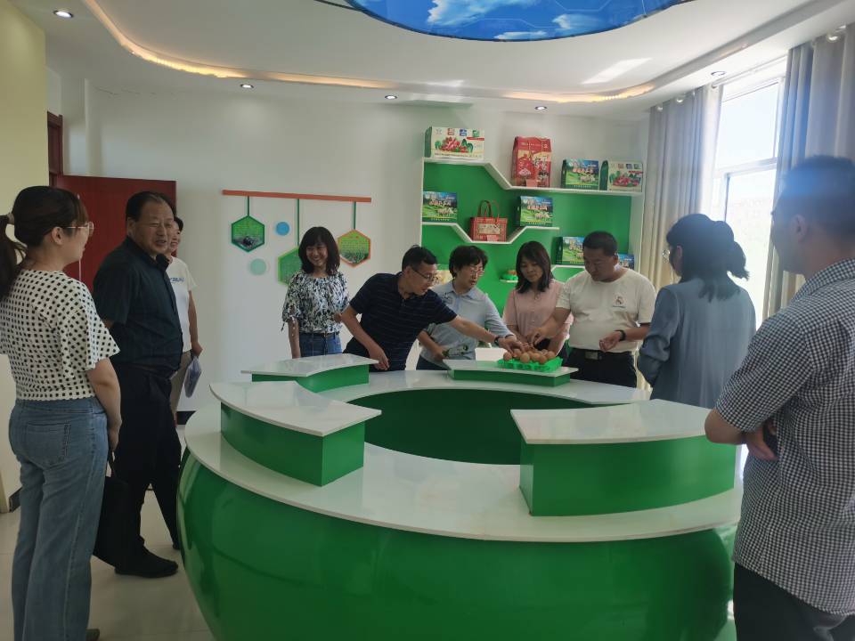 1627808646954865.jpg 雷寨村调研1.jpg