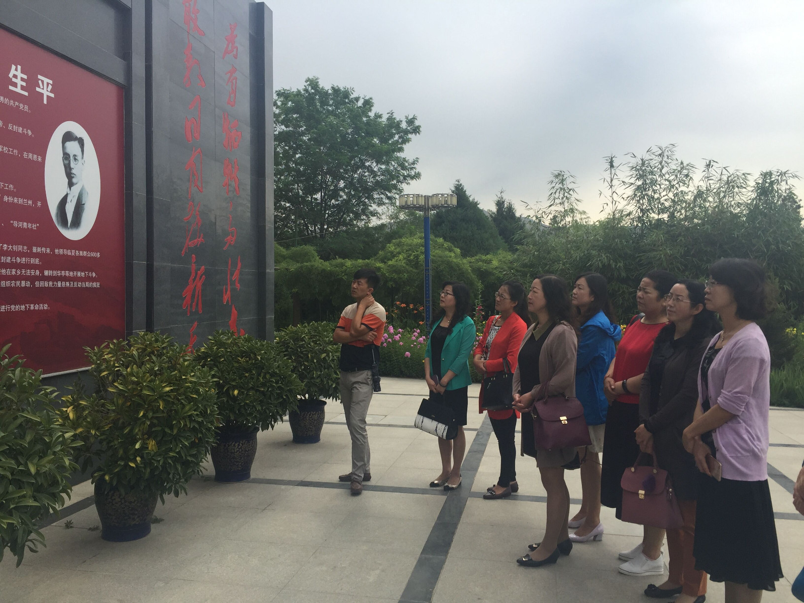 QQ图片1.jpg